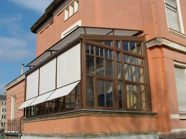 ref001.jpg